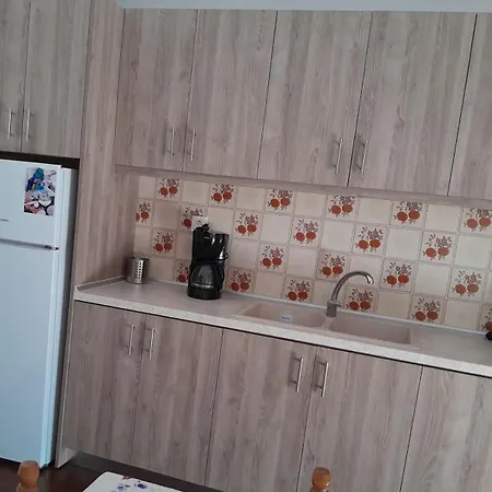 아파트 Litsa's House 네오스마르마라스
